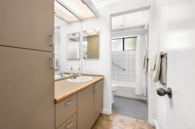3112 North Mountain View Drive, San Diego CA: https://media.crmls.org/mediaz/d397ac57-eb60-4259-81da-aad7f6db5d78.jpg