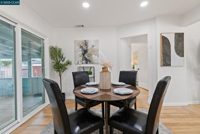 13608 Doolittle, San Leandro CA: https://media.crmls.org/mediaz/d397e515-3d0b-45c0-886f-7c73f8781de8.jpg