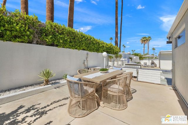 2087 S Toledo Avenue, Palm Springs, CA 92264