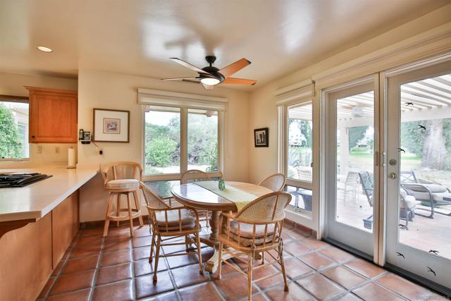 181 Montezuma Dr, Borrego Springs CA: https://media.crmls.org/mediaz/d39ab924-def3-4747-99df-0b36058ea043.jpg