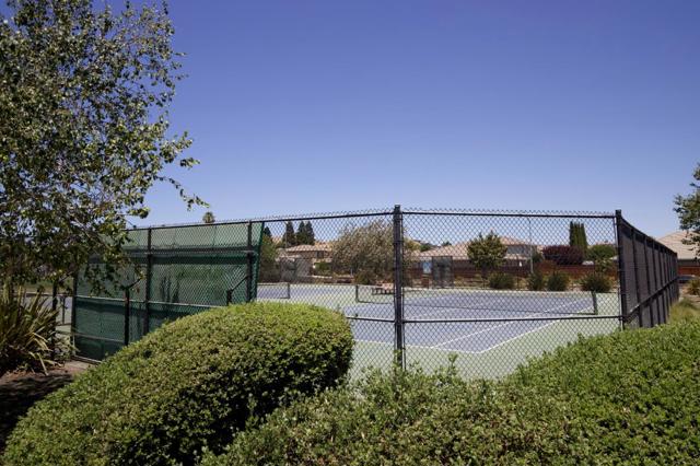 1250 Sunrise Drive, Gilroy CA: https://media.crmls.org/mediaz/d39b82da-20dc-4cf1-9234-e83819669e7d.jpg