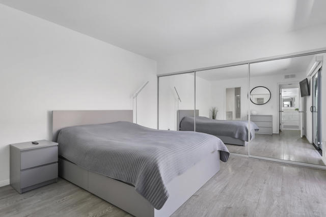 23 Haig Drive, Rancho Mirage CA: https://media.crmls.org/mediaz/d39c060b-8d7c-483b-8da2-9b8211458ebf.jpg