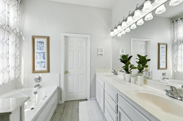 4111 Windsong Street, Sacramento CA: https://media.crmls.org/mediaz/d39ca0c2-3aaa-4abc-bf87-4c7137243e48.jpg