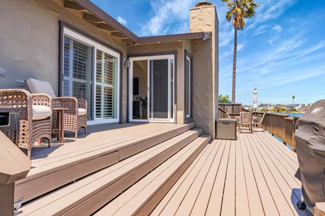 167 Shooting Star, Foster City CA: https://media.crmls.org/mediaz/d39d31ce-de4e-44dd-a031-4898c4166492.jpg