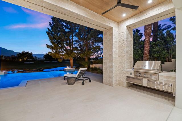 53603 Via Mallorca, La Quinta CA: https://media.crmls.org/mediaz/d39d729d-5ebb-4ed7-95bf-1d2a5d83e0e4.jpg