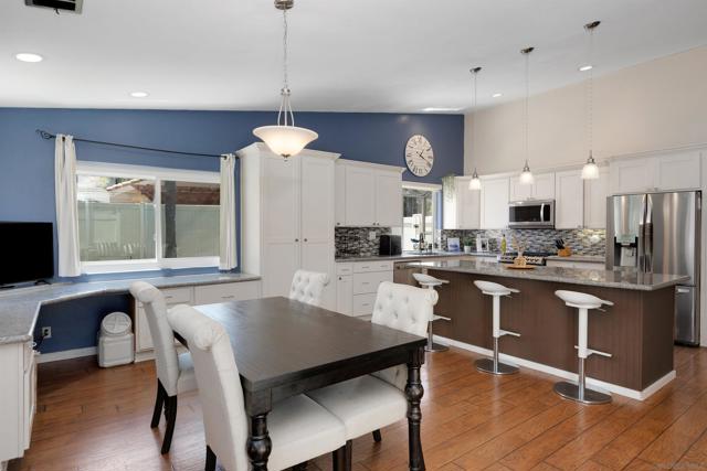 1824 Carolyn Drive, Chula Vista CA: https://media.crmls.org/mediaz/d39e20a8-f794-4038-bac5-8dbeb776a745.jpg