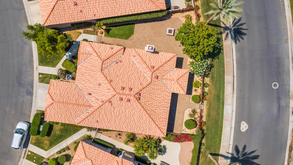 https://media.crmls.org/mediaz/d39e78fd-ba3a-4e4d-bc76-e1f4653ec28c.jpg?preset=X-Large