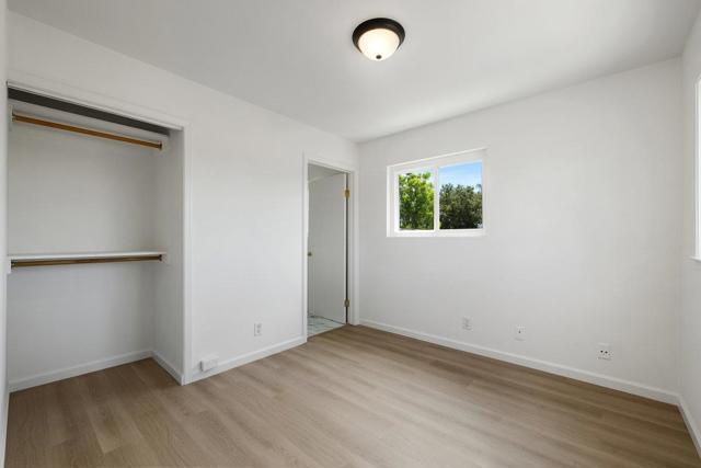 639 Douglas Avenue, Redwood City CA: https://media.crmls.org/mediaz/d39e9324-25a4-4b2b-aa7b-0d3bdad0bf6c.jpg