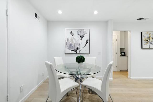 2452 W Bayshore Road, Palo Alto CA: https://media.crmls.org/mediaz/d3a129fc-129f-438b-af0f-7fbaf0098a23.jpg