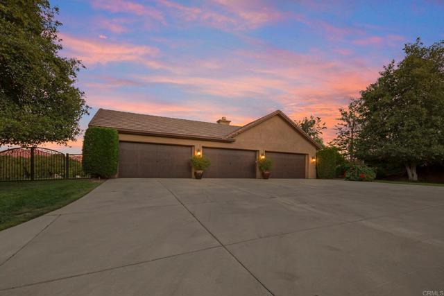 Image 4 of 59 For 15256 Molly Anne Ct
