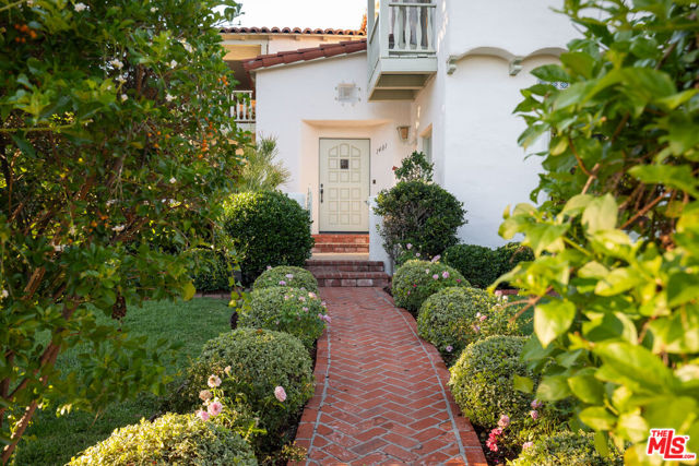 1401 Moncado Drive photo 3