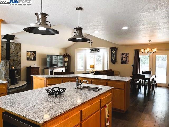 25025 State Highway 88, Pioneer CA: https://media.crmls.org/mediaz/d3a44d9b-d2ea-481f-aaa6-78db96958617.jpg