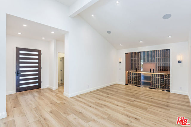 4321 Park Corona photo 8