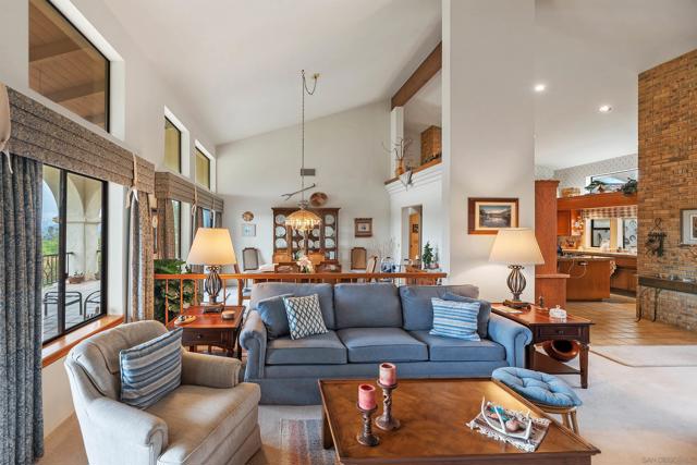 12982 Polvera Ct, San Diego CA: https://media.crmls.org/mediaz/d3a5cc77-b97c-47f3-ad51-b21e0bad3cb4.jpg