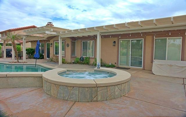 82342 Crosby Drive, Indio CA: https://media.crmls.org/mediaz/d3a7224a-7a52-432f-b825-b9d13eedbc96.jpg