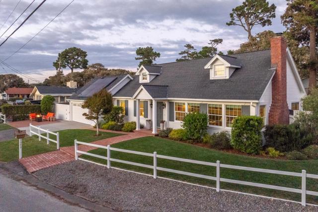 1043 Mission Road, Pebble Beach CA: https://media.crmls.org/mediaz/d3a759d8-bec8-4e91-a592-42a68316997d.jpg