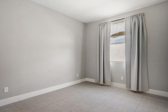 50565 Monterey Canyon Drive, Indio CA: https://media.crmls.org/mediaz/d3a7e5fd-d103-41f0-932d-0473bd2a9c86.jpg