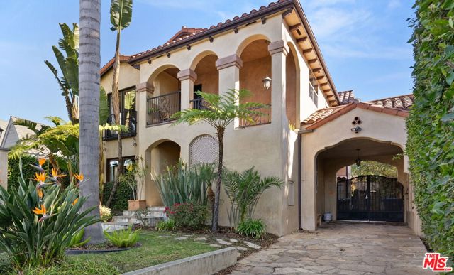 1124 Stanley Avenue, Los Angeles, California 90019, ,Multi-Family,For Sale,Stanley,25482725