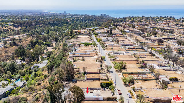 Drew Fenton | 1144 Chautauqua Boulevard Pacific Palisades CA | MLS: 7348264