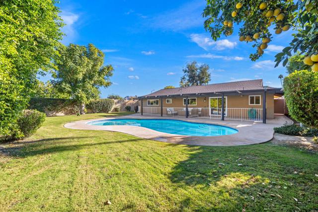 74370 Primrose Drive, Palm Desert CA: https://media.crmls.org/mediaz/d3aa881d-49e0-49ad-80c3-18515b5bb787.jpg