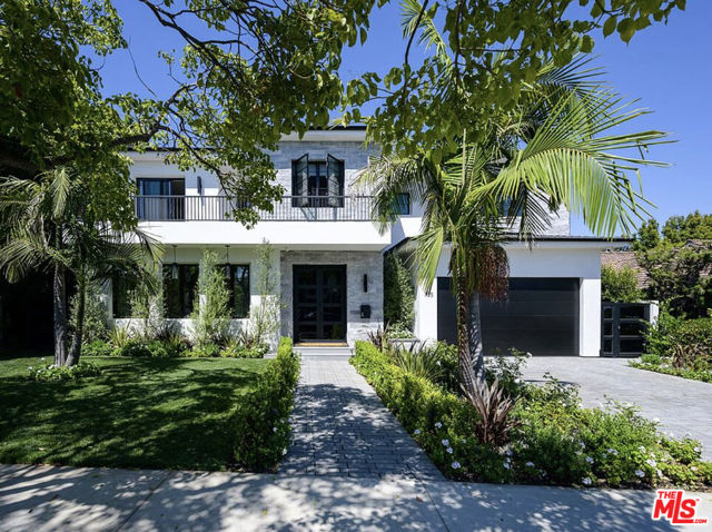 730 Toyopa Drive, Pacific Palisades, CA 90272