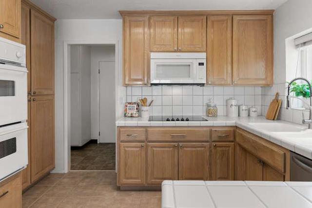 3339 Elgin Lane, San Jose CA: https://media.crmls.org/mediaz/d3ae3eaa-5088-4298-90ca-5548c45465ee.jpg