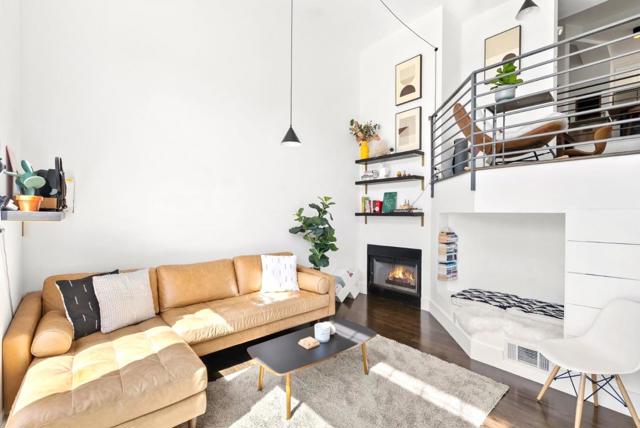 239 Tulare Street, Brisbane CA: https://media.crmls.org/mediaz/d3ae5d0d-14e2-4c6c-b527-7f873693ec68.jpg