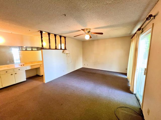 3025 Monticello Dr, Stockton CA: https://media.crmls.org/mediaz/d3ae718e-95dc-4de4-aa26-948bf501eba1.jpg