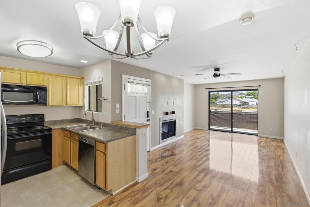 3586 Sunset Ln #143