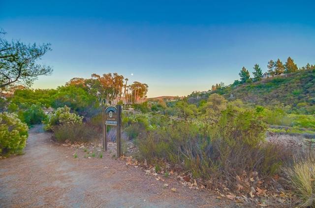 5664 Menorca Drive, San Diego CA: https://media.crmls.org/mediaz/d3ae95f4-1140-46f9-9f36-49ec8ee6d1c3.jpg