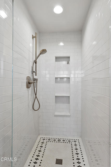 1027 Garrido Drive, Camarillo CA: https://media.crmls.org/mediaz/d3aef874-3e17-40f9-8155-a4e8fff68c80.jpg