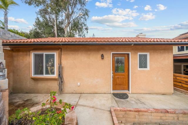 11764 66 Avenida Marcella, El Cajon CA: https://media.crmls.org/mediaz/d3af7ed0-3766-4f2f-8534-fdf358bde57b.jpg