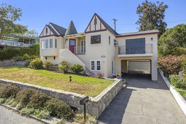 2371 Foster Avenue, Ventura CA: https://media.crmls.org/mediaz/d3b019bf-7ddf-4037-a2ef-60a017a773f2.jpg