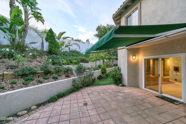 1044 Larry Court, Newbury Park CA: https://media.crmls.org/mediaz/d3b08e7a-be10-4f40-aa10-b43748ad4a89.jpg