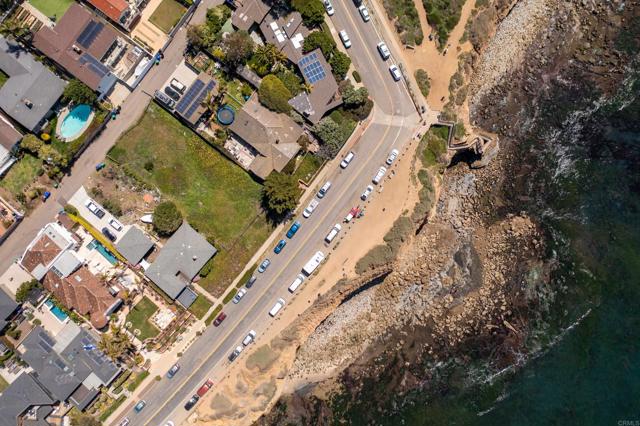 Image 9 of 35 For 741 Sunset Cliffs Boulevard