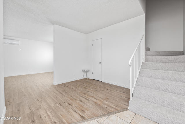 22002 Ybarra Road, Woodland Hills CA: https://media.crmls.org/mediaz/d3b21bb1-dfb3-46fc-8a24-62f690df61d4.jpg