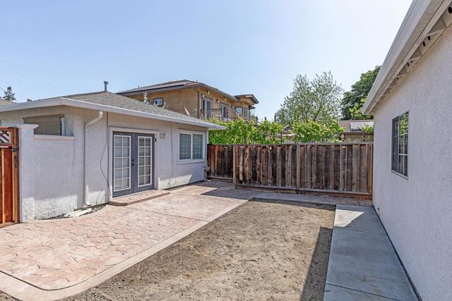 958 Ginger Lane, San Jose CA: https://media.crmls.org/mediaz/d3b26806-56cc-45b7-b7a8-a3dbfb23adcb.jpg
