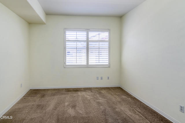 286 N Madison Avenue, Pasadena CA: https://media.crmls.org/mediaz/d3b3474a-cecd-46b1-b62e-bda495771ecc.jpg
