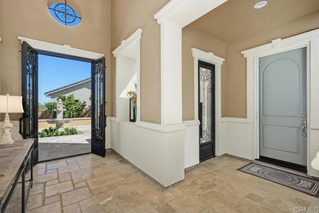 Detail Gallery Image 10 of 55 For 3960 Ibbetson St, Corona,  CA 92882 - 4 Beds | 4 Baths