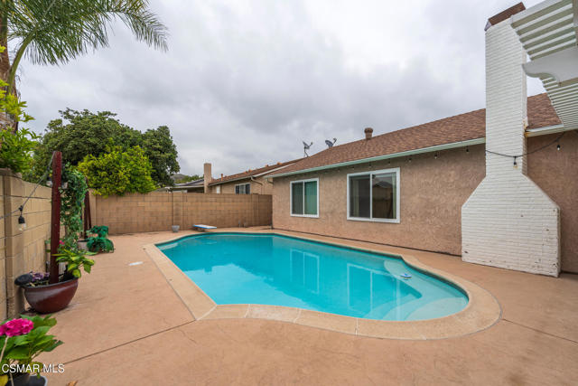 2705 N Broadmoor Avenue, Simi Valley CA: https://media.crmls.org/mediaz/d3b4d425-7555-4e56-9d3c-16553622b7fa.jpg