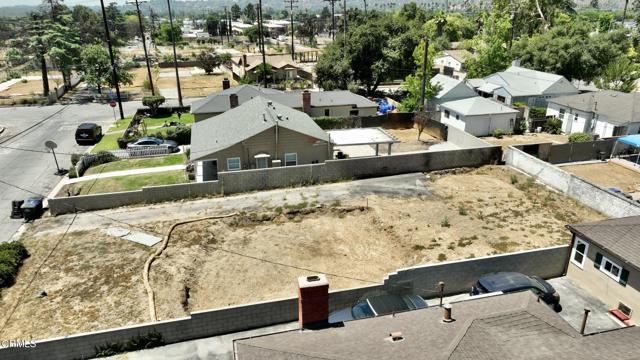 Detail Gallery Image 7 of 14 For 2637 N Olive Ave, Altadena,  CA 91001 - – Beds | – Baths