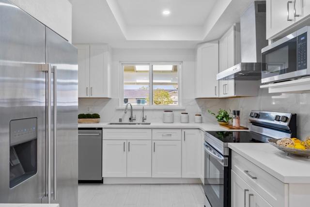 3064 Wolfe Court, Fremont CA: https://media.crmls.org/mediaz/d3b671f7-70d4-4c34-a8ef-621c7aca3f98.jpg