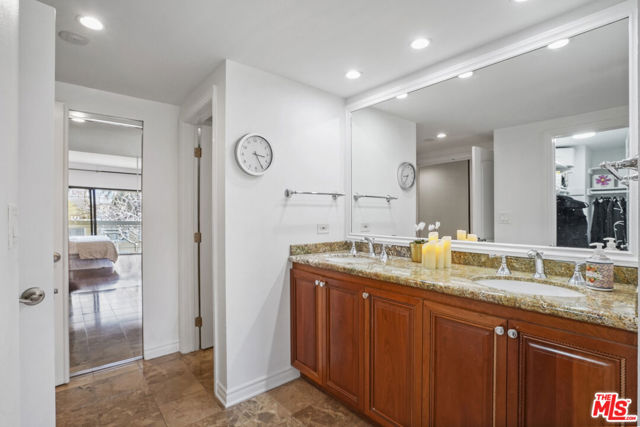 801 Ocean Avenue, Santa Monica CA: https://media.crmls.org/mediaz/d3b71278-3c5a-4cbd-a2bf-405b1e052eba.jpg