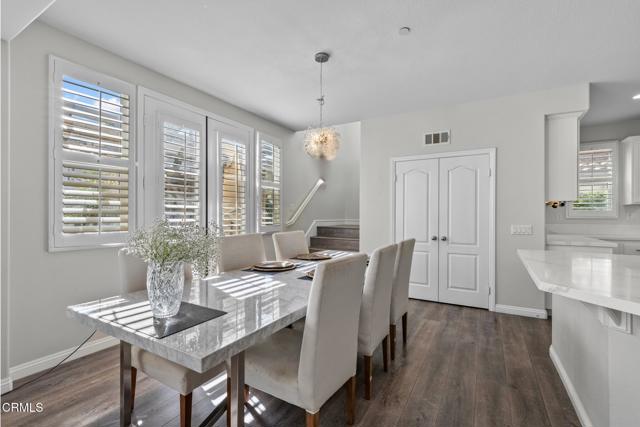 2012 Keltic Lodge Drive, Oxnard CA: https://media.crmls.org/mediaz/d3b8820b-6b51-44dd-bdc6-6bcd14e0f1c8.jpg