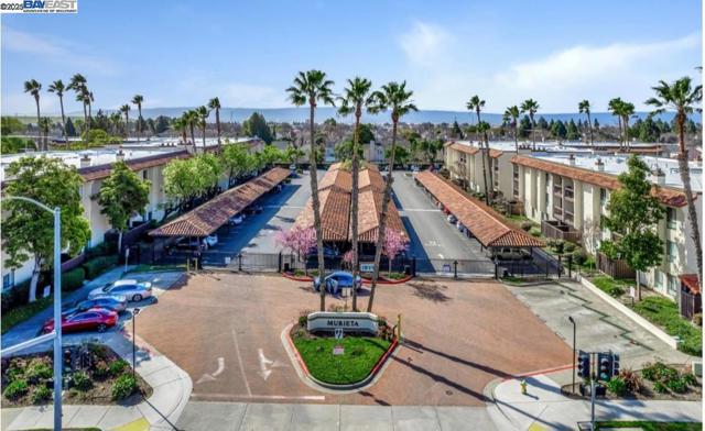 39887 Cedar Blvd, Newark CA: https://media.crmls.org/mediaz/d3b958cc-3df6-4fb2-84ba-90fd3181d368.jpg