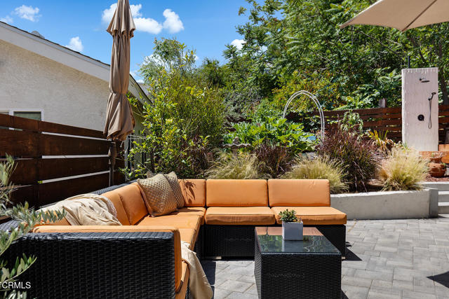 Detail Gallery Image 26 of 46 For 2285 Moss Ave, Los Angeles,  CA 90065 - 2 Beds | 3 Baths