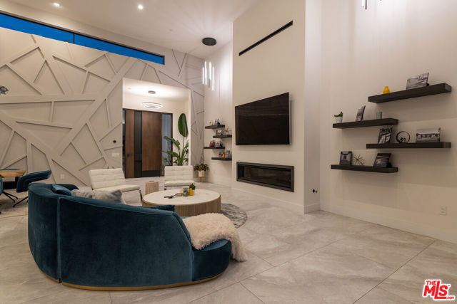 78155 Calle Cadiz, La Quinta CA: https://media.crmls.org/mediaz/d3ba91a4-9060-4b11-8282-6126fb6e4903.jpg