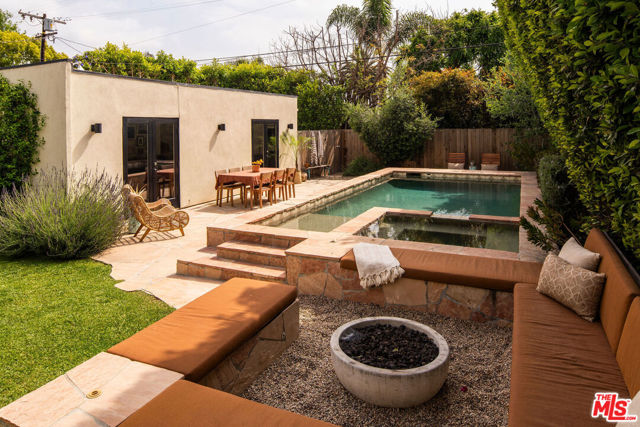 3512 Madera Avenue, Los Angeles CA: https://media.crmls.org/mediaz/d3bab553-f0d6-42aa-b6ca-e310e2f53c53.jpg