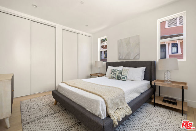 4308 Victoria Park Drive, Los Angeles CA: https://media.crmls.org/mediaz/d3bbc716-affa-4bae-ae02-77523cb9d286.jpg