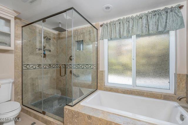 1495 N View Drive, Westlake Village CA: https://media.crmls.org/mediaz/d3bc75de-978e-49b5-8ed1-a4658a0b9404.jpg